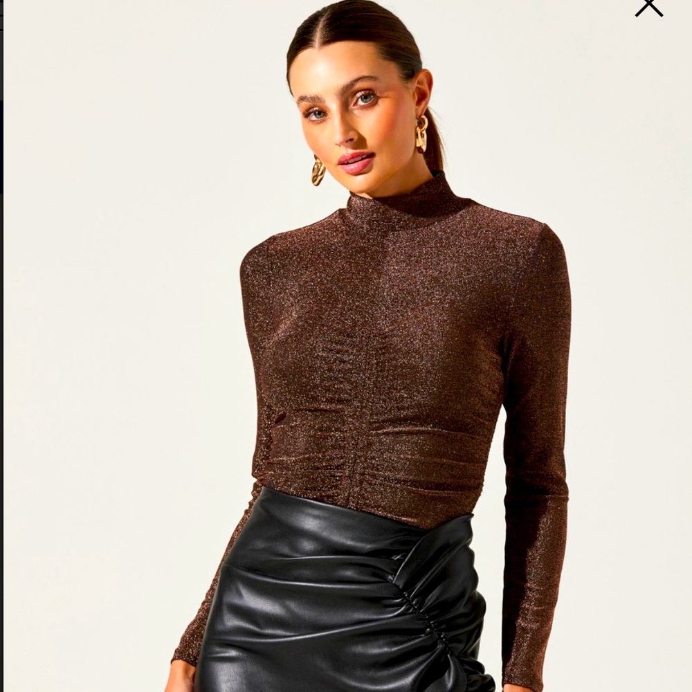 ASTR Metallic Ruched Mock Neck Top